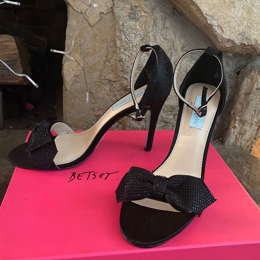 Black heels